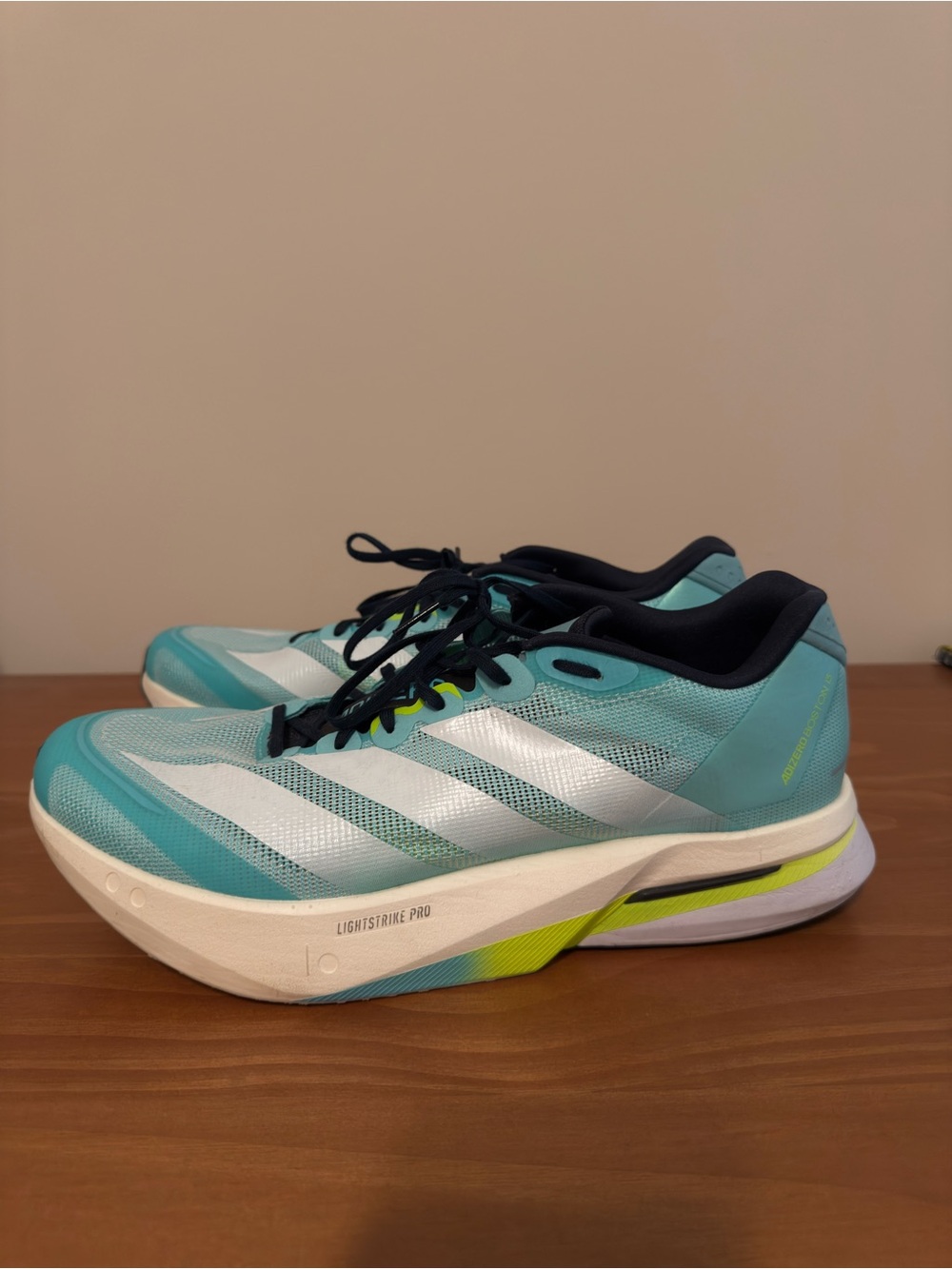 adidas MENS Lightstrike Pro Running Shoes - Teal/White/Neon Yellow